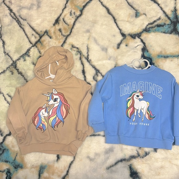 H&M Other - Gorgeous unicorn sweaters